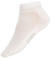 Unisex sportovní nízké ponožky 9A020 LITEX Bílá